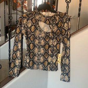 Vine and valley long sleeve top